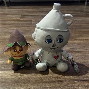 NWT Wizard of Oz Tin Man and Scarecrow Plush Toys